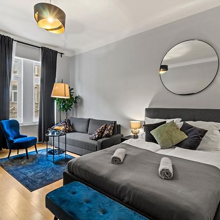 Stylish Apartment, 4 Min To U3 Zipperer Strasse Vienna Luaran gambar