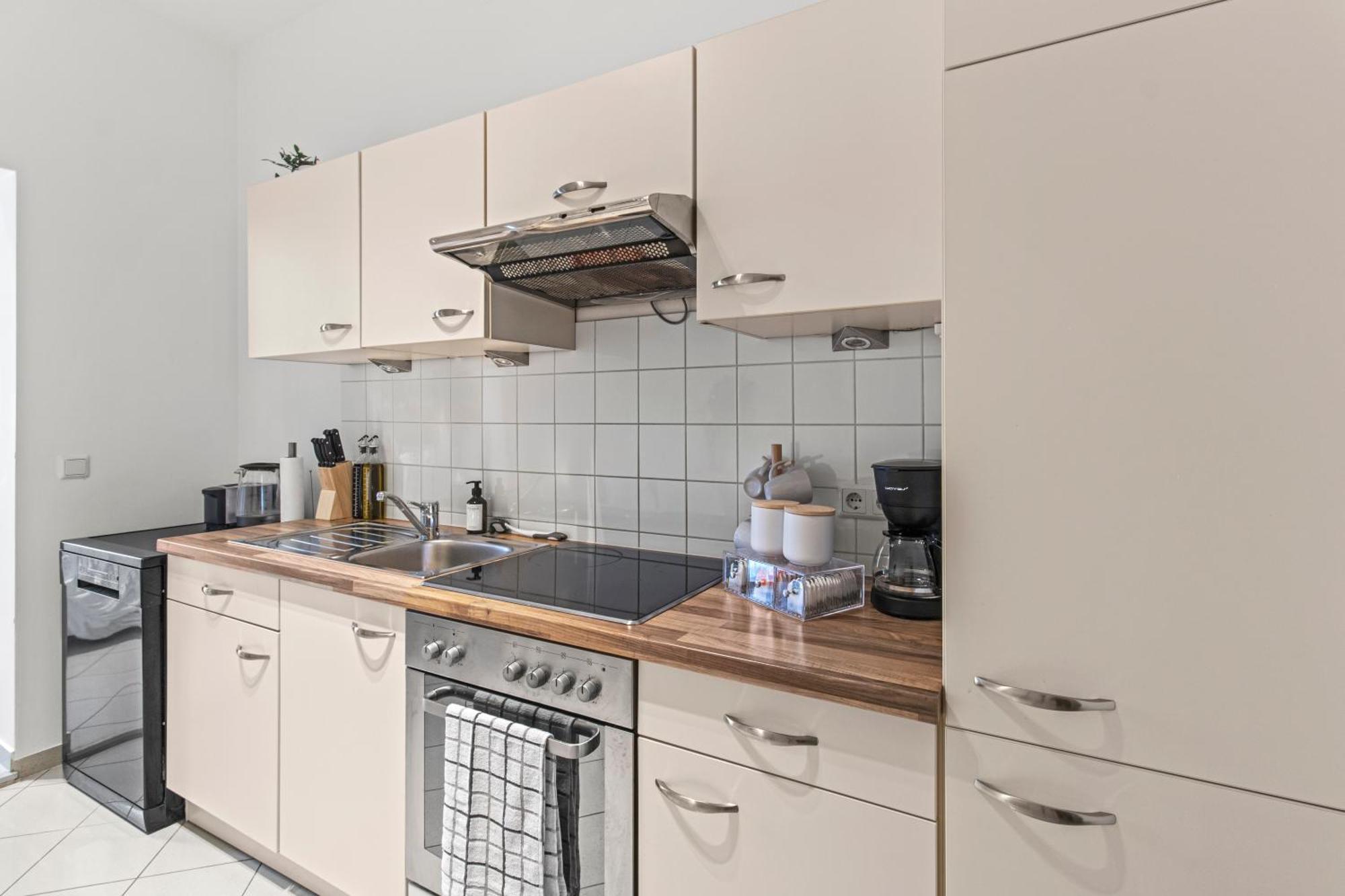 Stylish Apartment, 4 Min To U3 Zipperer Strasse Vienna Luaran gambar