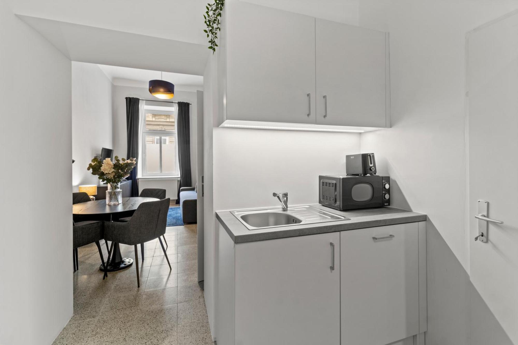 Stylish Apartment, 4 Min To U3 Zipperer Strasse Vienna Luaran gambar