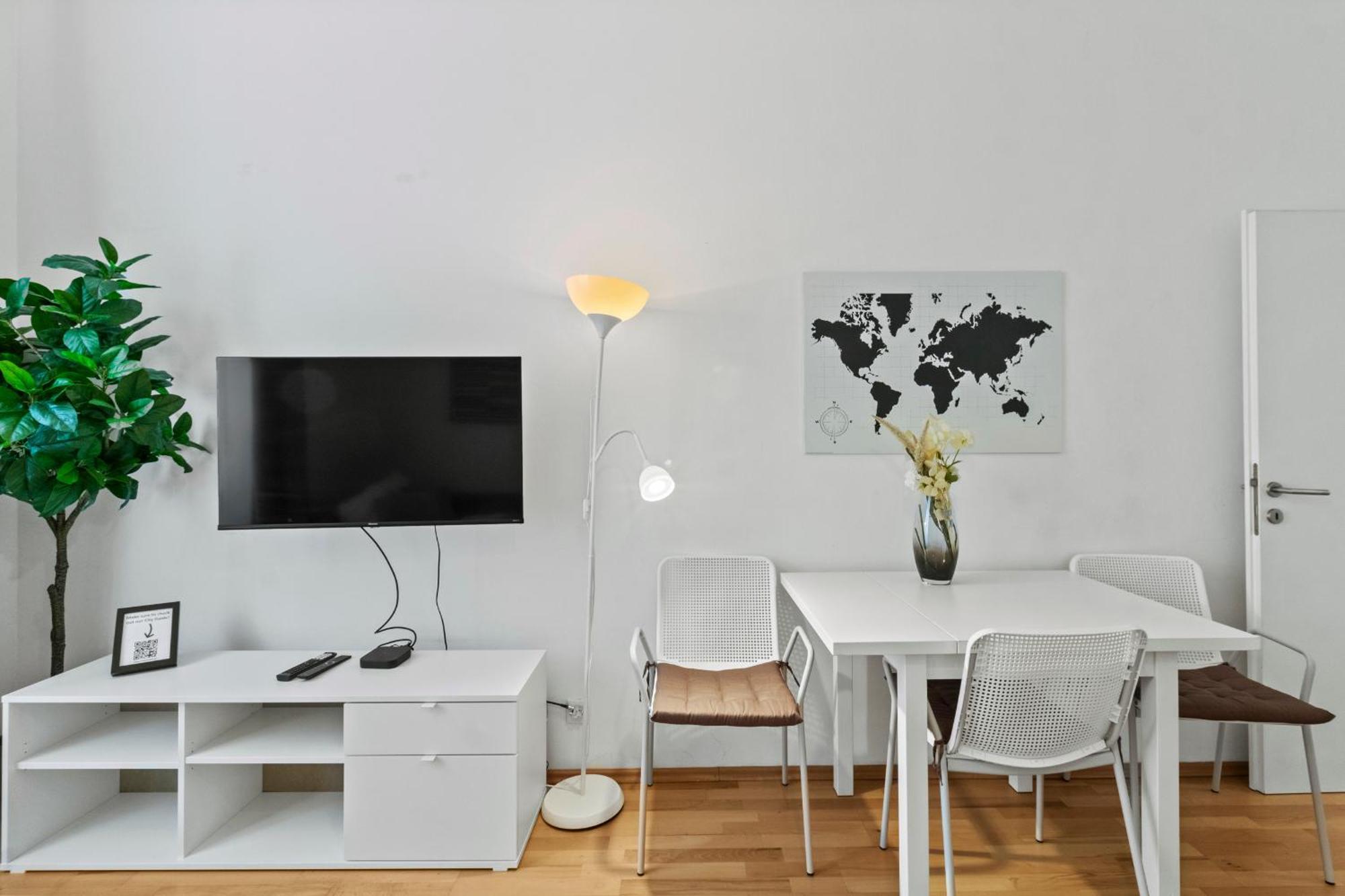 Stylish Apartment, 4 Min To U3 Zipperer Strasse Vienna Luaran gambar